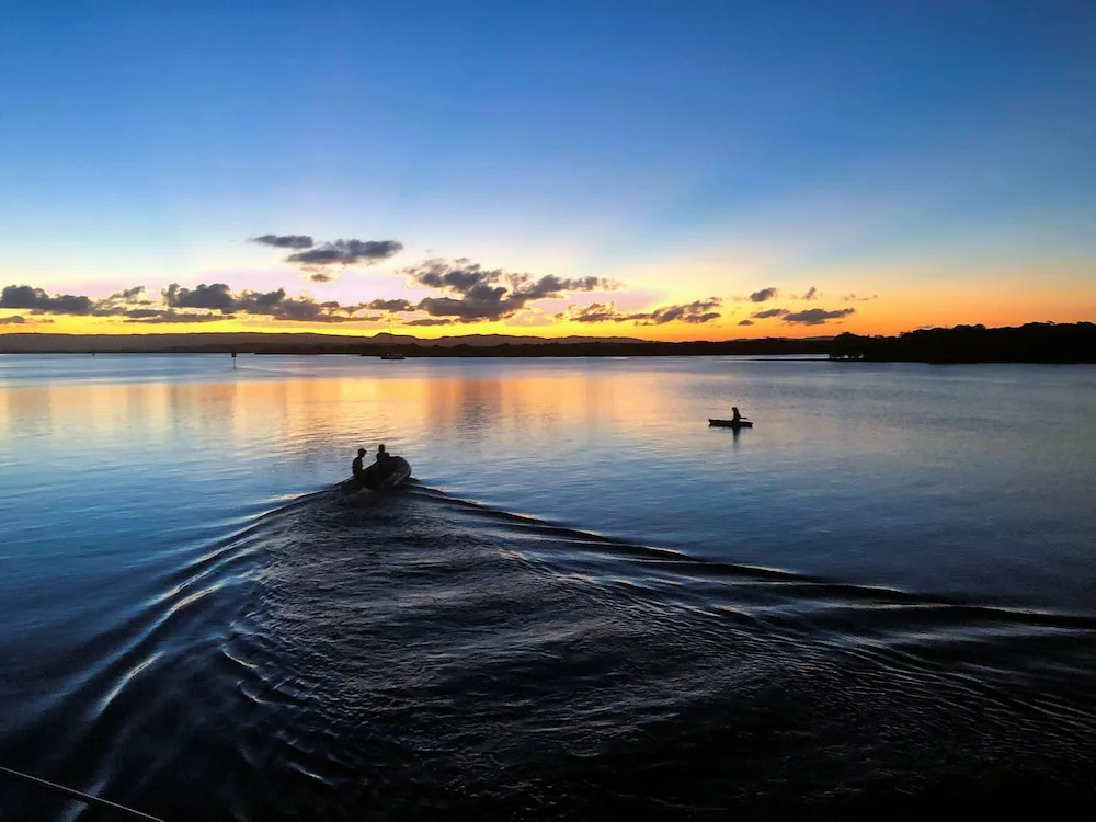Coomera Houseboat Holidays