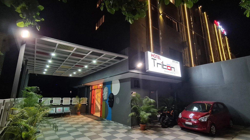 Hotel Triton