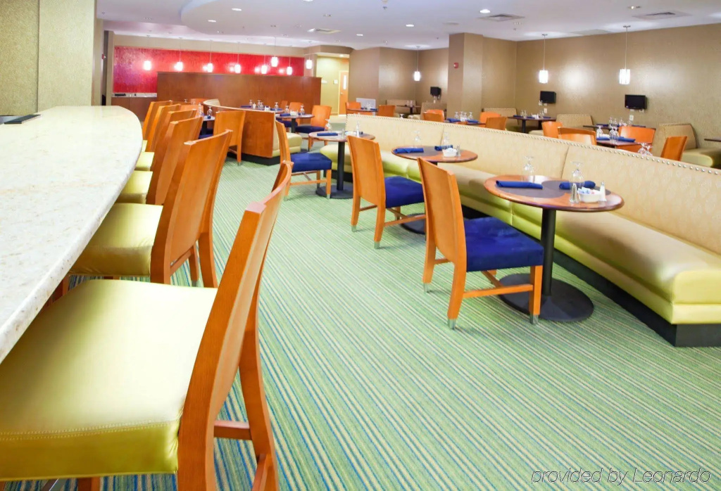 Delta Hotels by Marriott Colonial Heights - Général