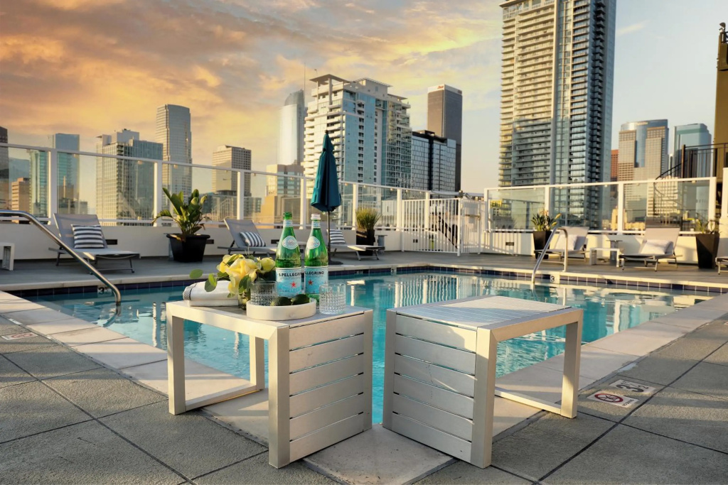 Old Hollywood Luxury And Style Meets Smart Home Tech in Downtown LA!