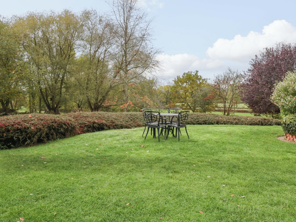 Dovecote Cottage