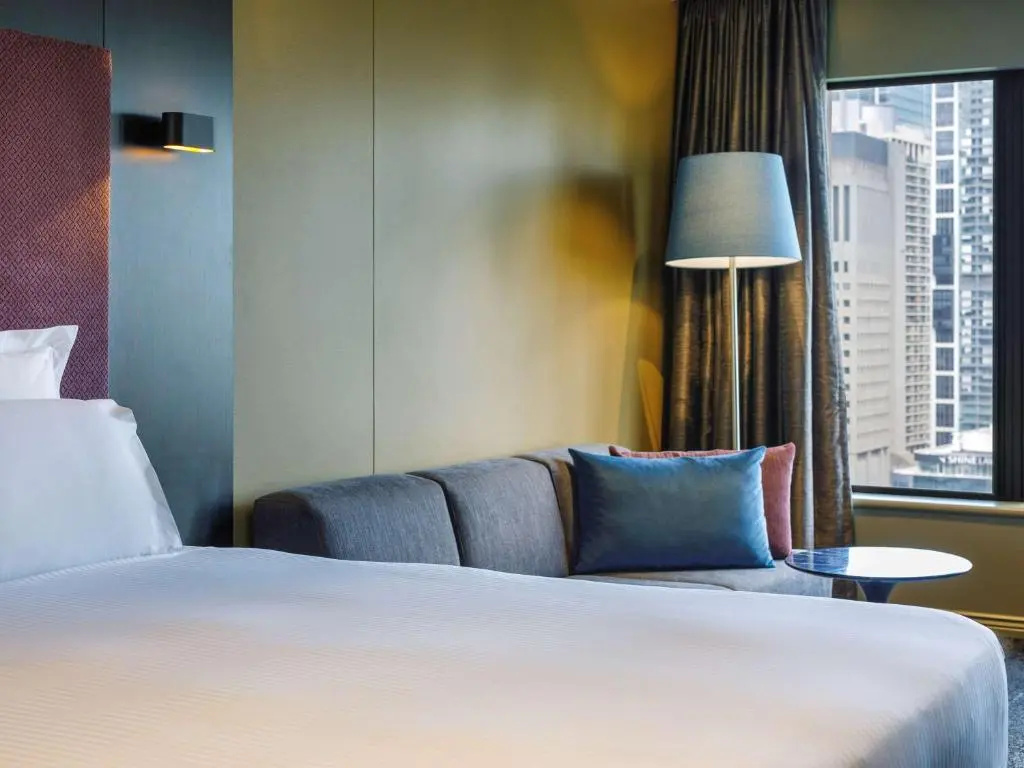 Deluxe Double room (full double bed)
