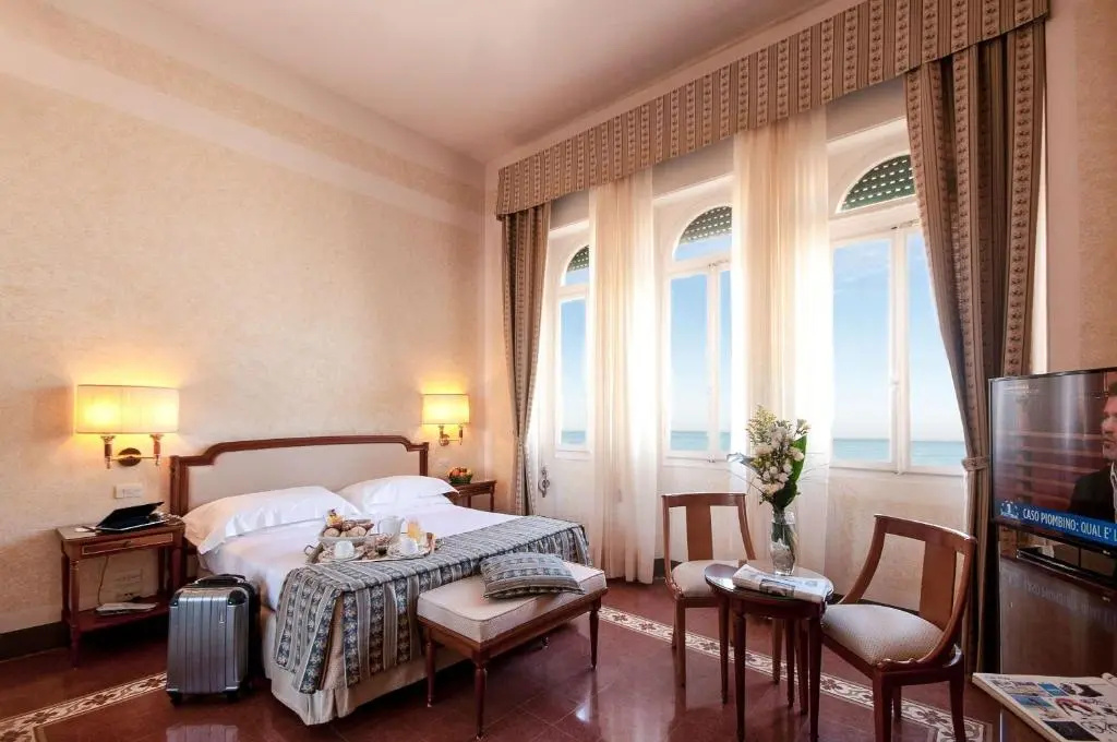 Grand Hotel Royal - Chambres