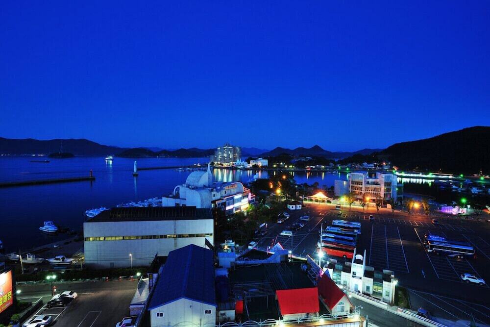 La Belle Hotel In Tongyeong