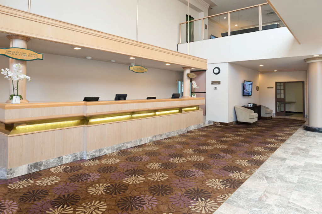 Sandman Signature Mississauga Hotel - фото 10