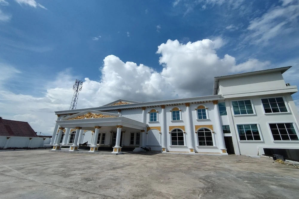 Maulidia Hotel Syariah & Convention Center