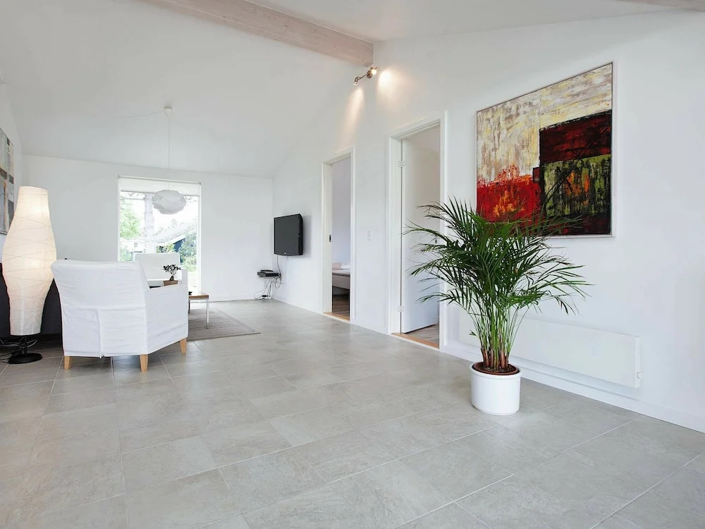 Cozy Holiday Home in Væggerløse With Private Whirlpool - фото 9