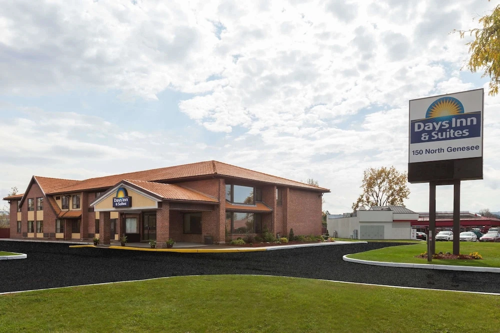 Days Inn Utica - фото 16