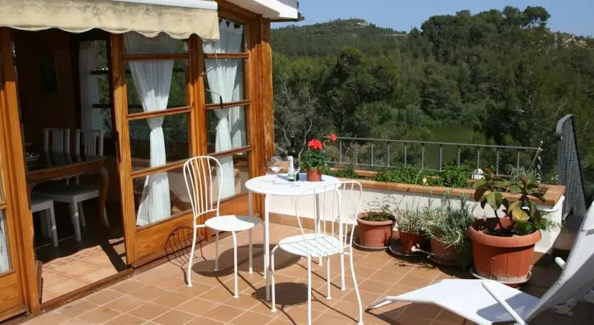 Ca l'Helena. Suite