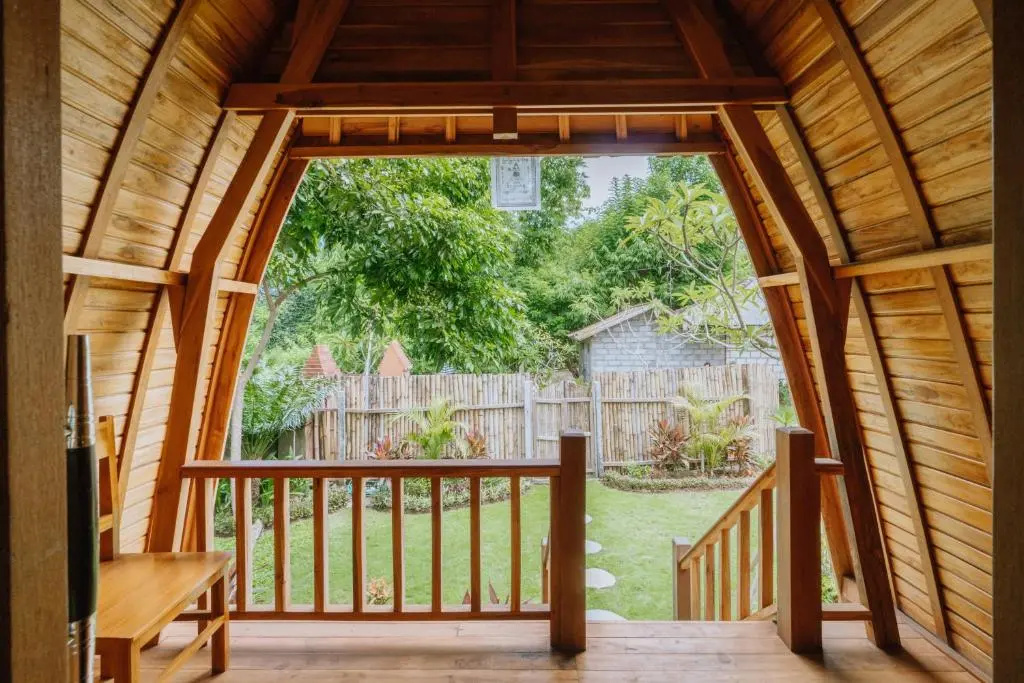 Balcony & Terrace