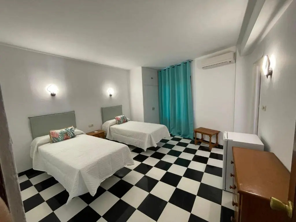 Standard Double room (twin beds)