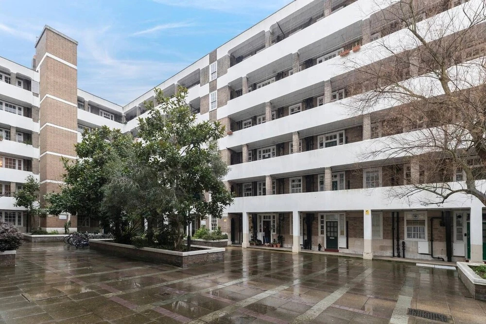 Charming 2 bed flat close to Big Ben (for 5)