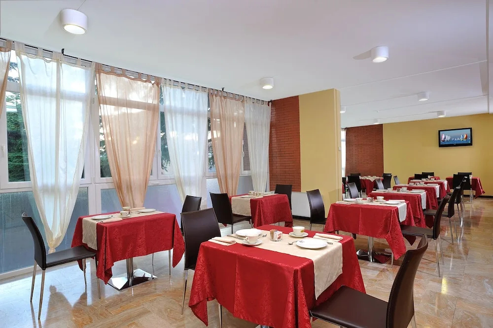 Hotel Piero Della Francesca - Général