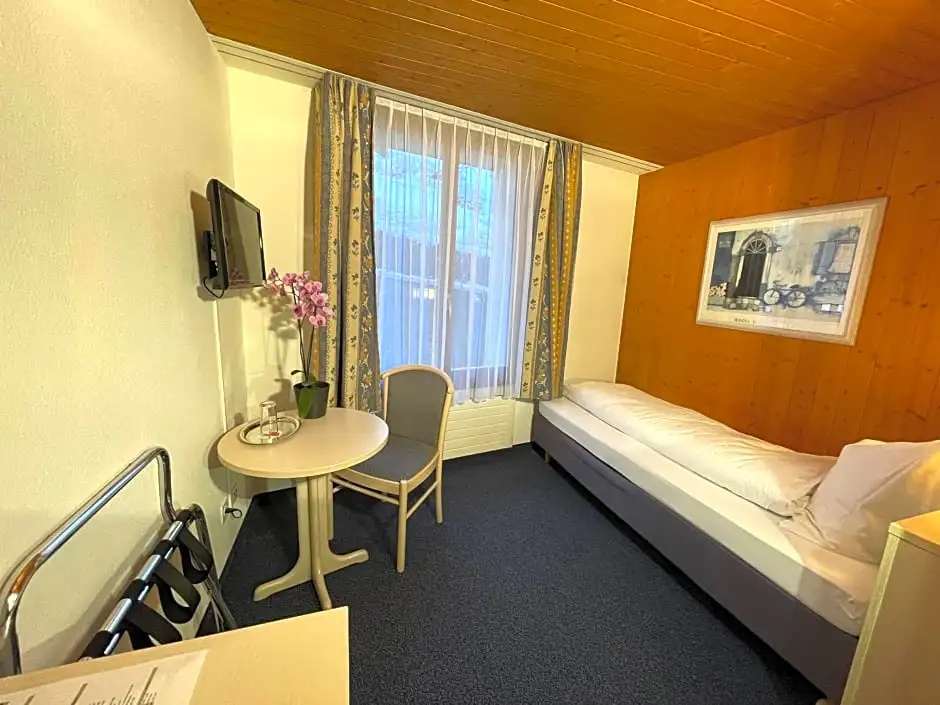 Diamant Zweisimmen in Zweisimmen - Chambres