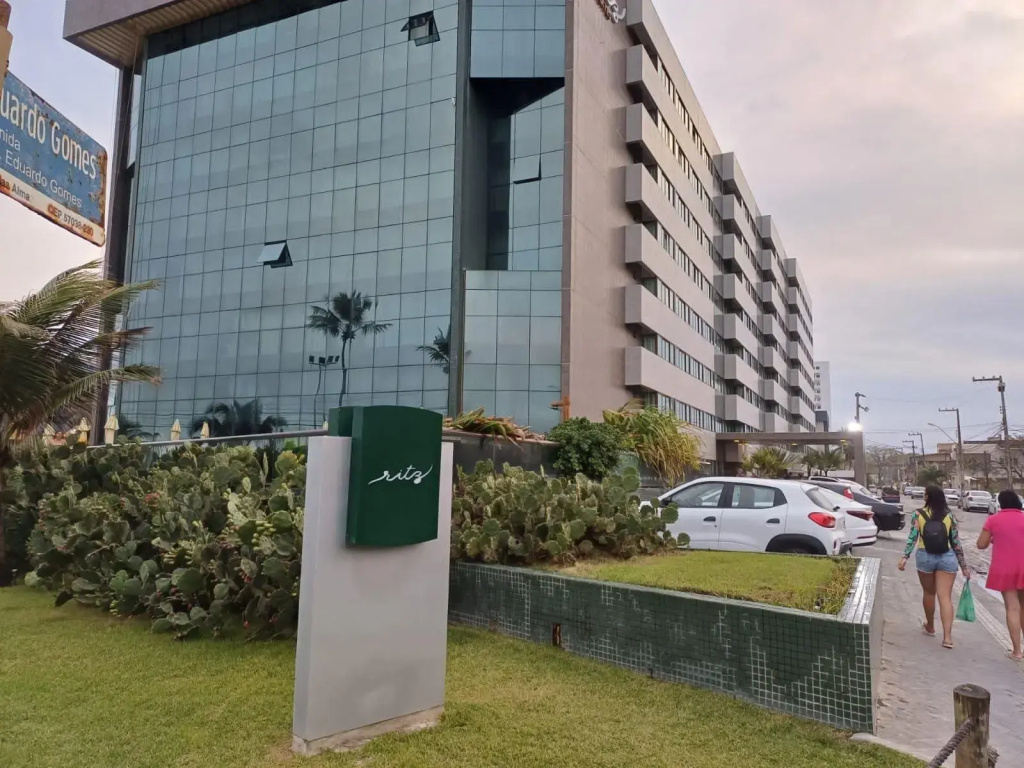 Ritz Suites Hotel