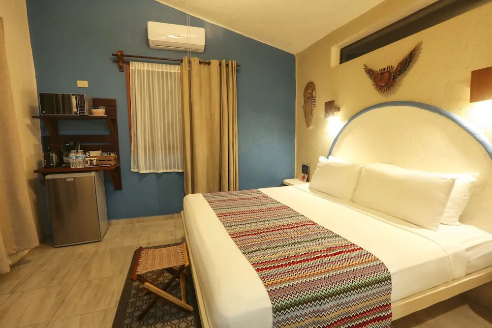 Standard Double Villa with balcony and with garden view (full double bed)