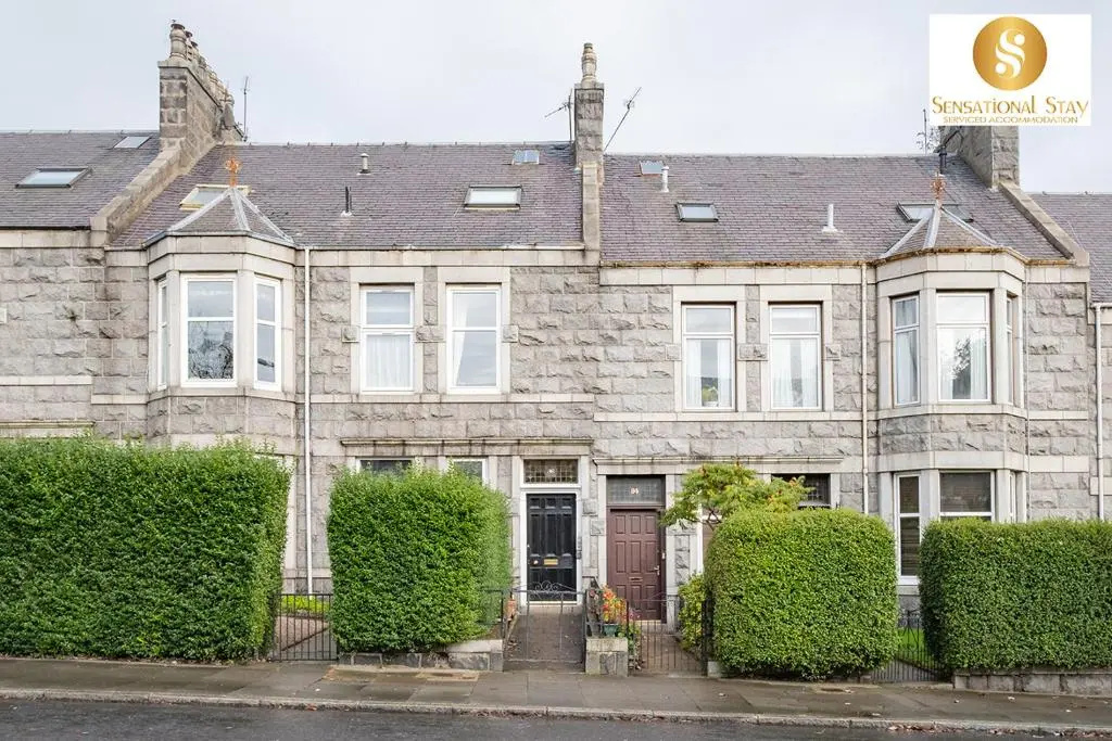 2 Bedroom Apt at Sensational Stay Serviced Accommodation Aberdeen - Clifton Road
