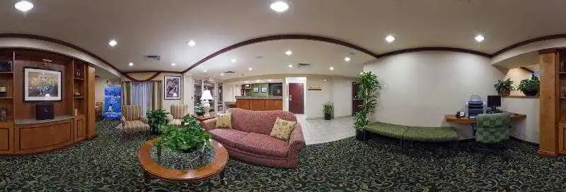 Fairfield Inn & Suites San Antonio Airport/North Star Mall