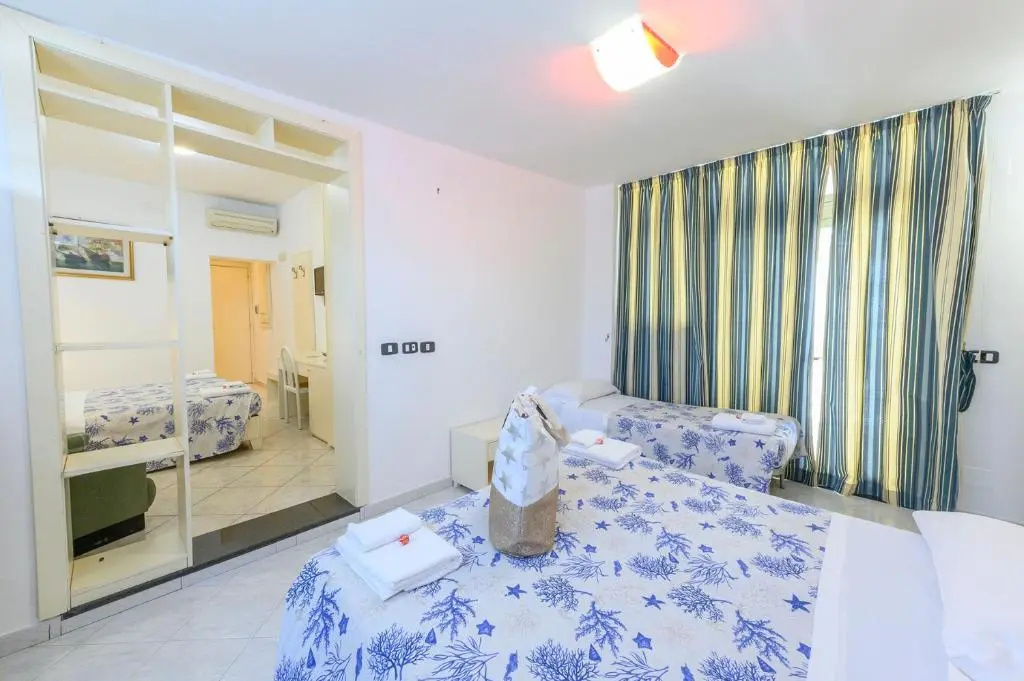Deluxe Family room