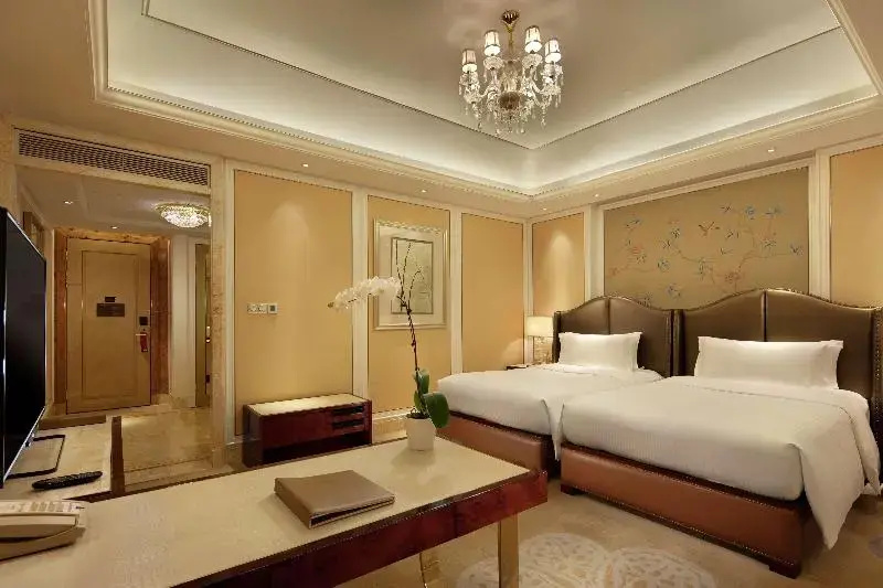Deluxe Quadruple room