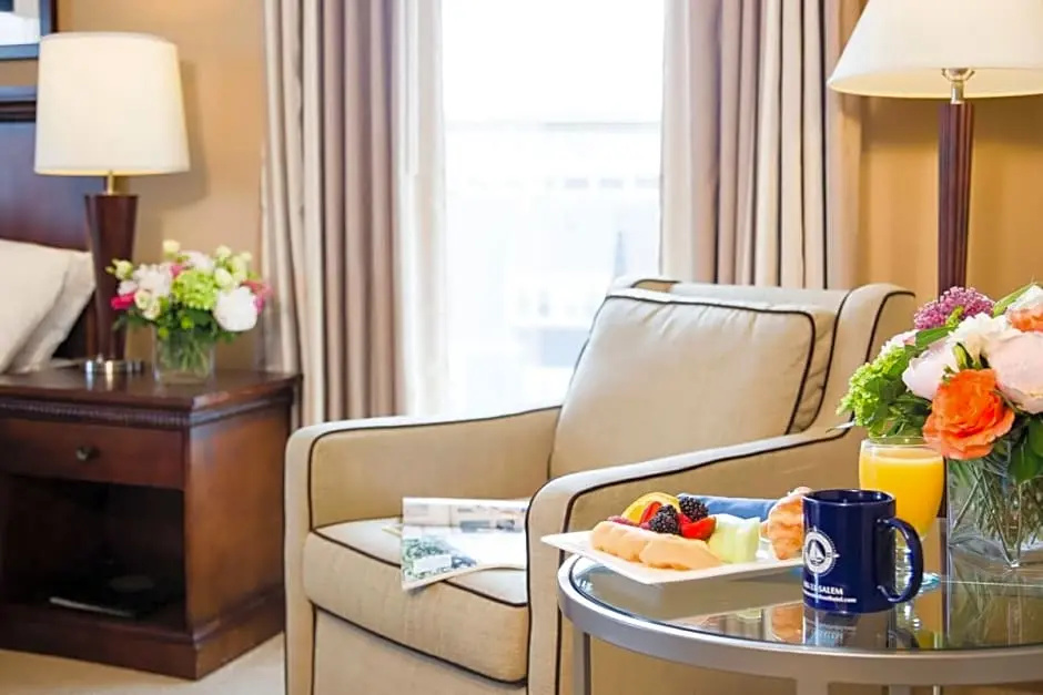 Salem Waterfront Hotel & Suites - Chambres