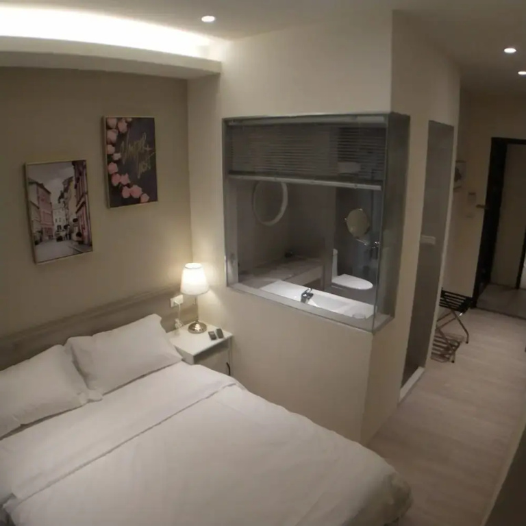 Comfort Double room (full double bed)