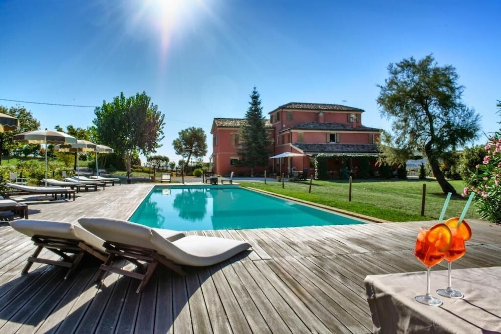 Hotel photo 26