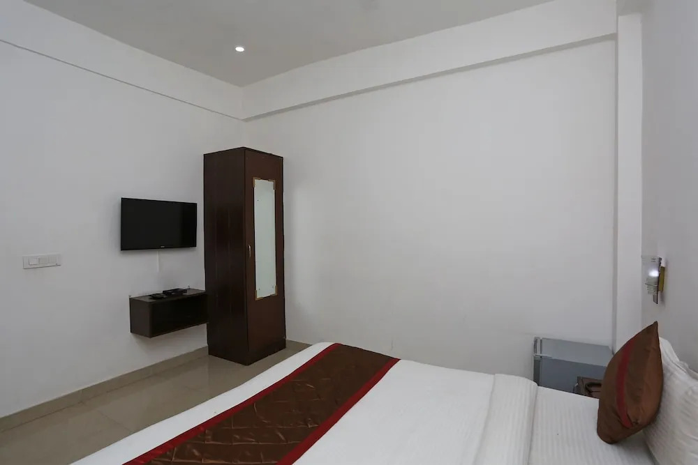 OYO 6540 Tirupati Residency - фото 2