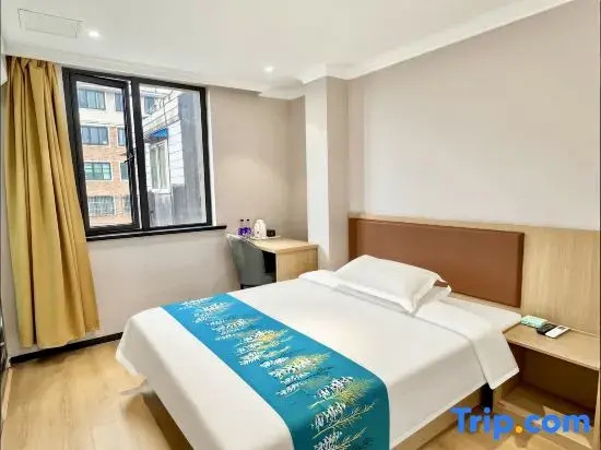 Business Double room (full double bed)