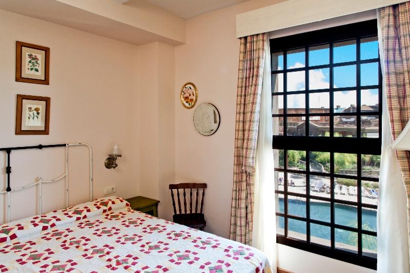 Standard Double room (full double bed) (bed type is subject to availability)