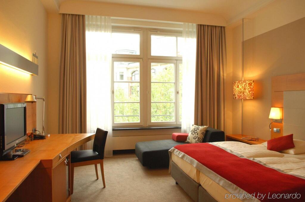 Classik Hotel Alexander Plaza picture