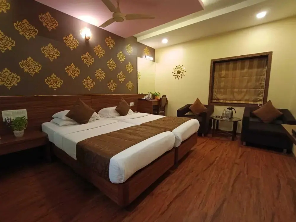 Rajhans Hotel - Chambres
