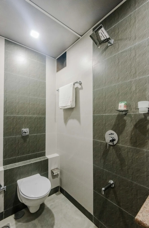 OYO 328 Hotel Royal Annex
