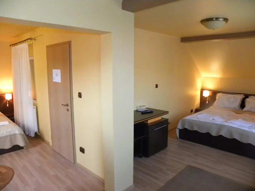 Comfort room