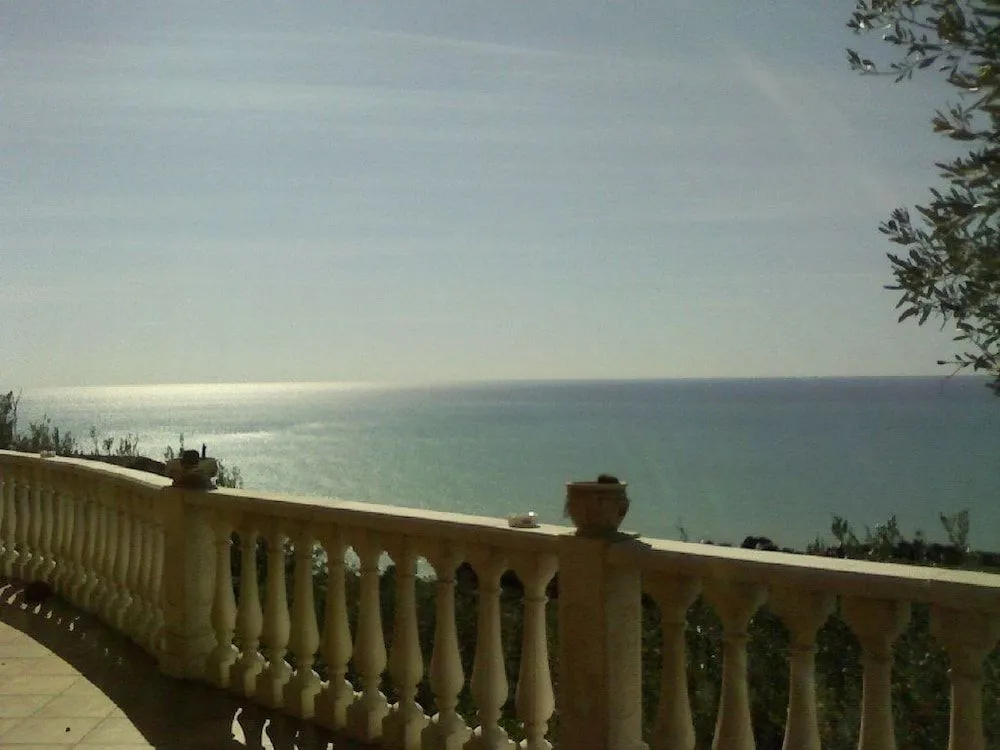 La Collina sul Mare