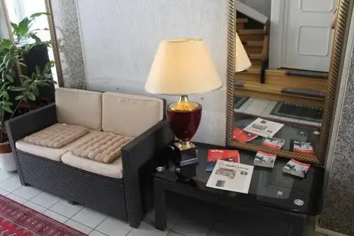 Hotel photo 12