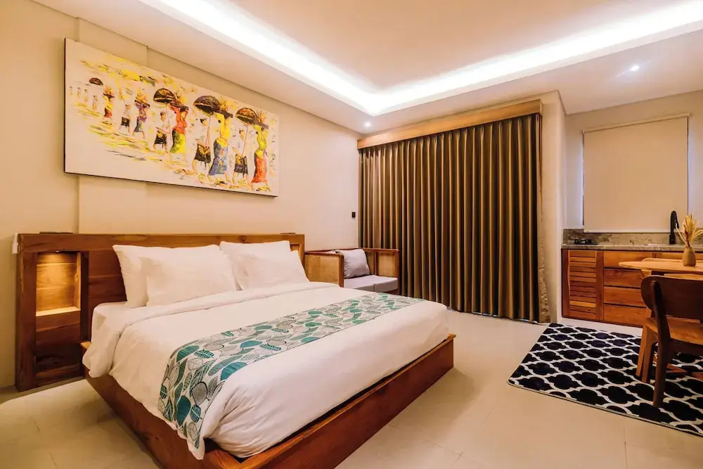 Suite with balcony