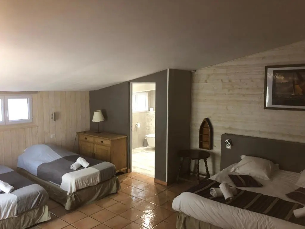 Standard Quadruple room