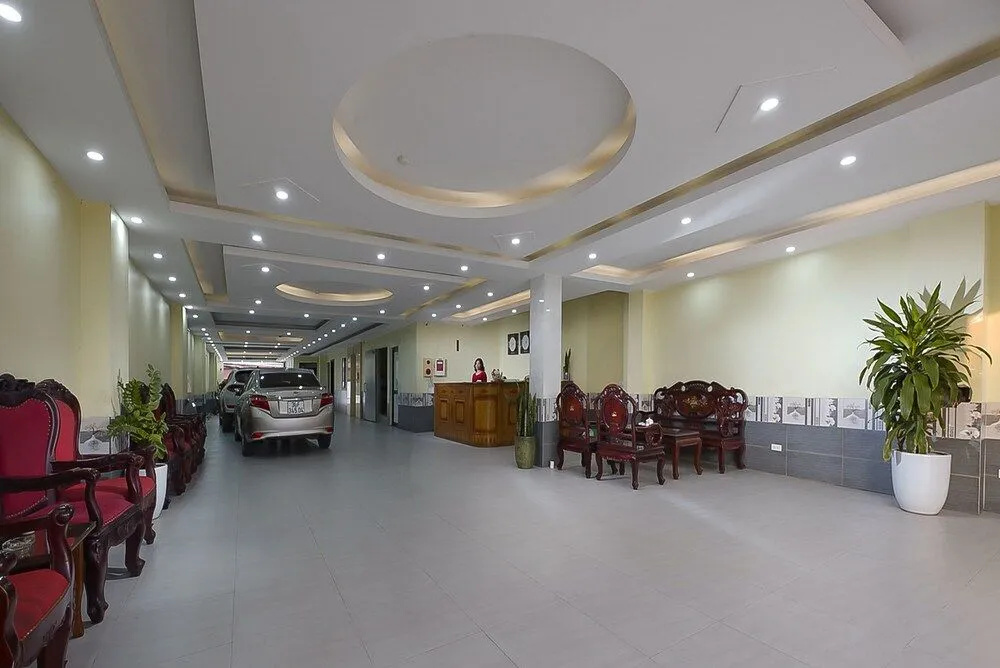 Golden Lotus Airport Hotel — фото