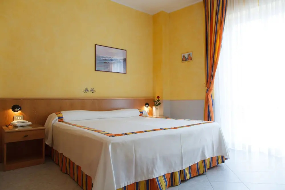Allegroitalia Alassio Rosa - Chambres