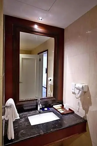 The Regency Hotel Kuala Lumpur - Chambres