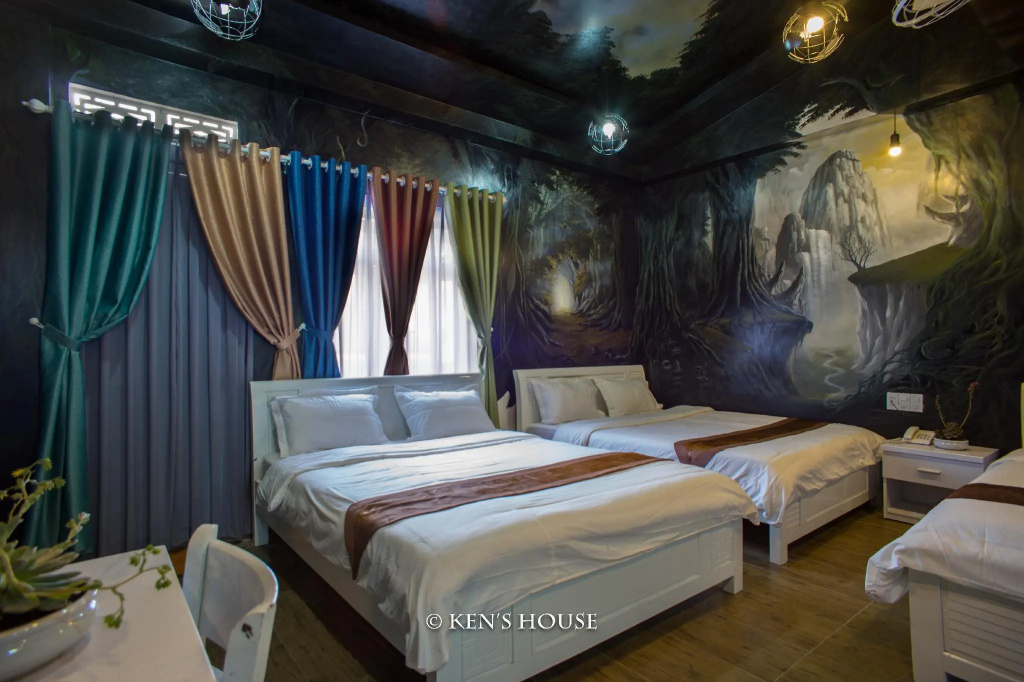Deluxe Family room