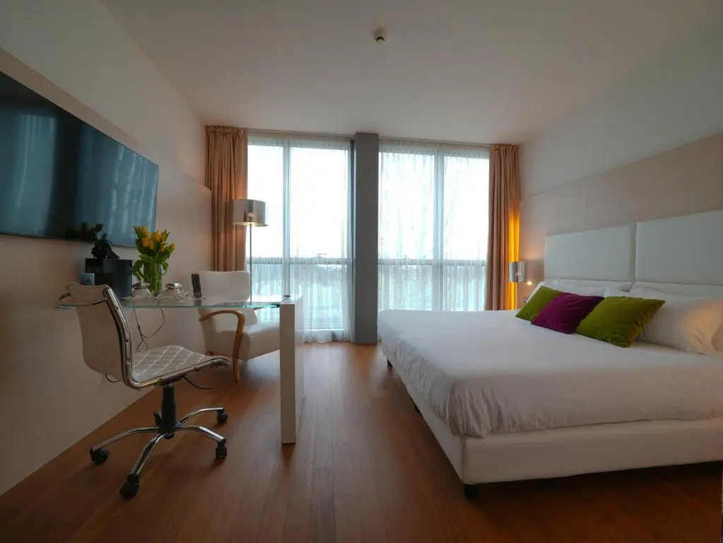 Hotel Pisa Tower Plaza - Chambres