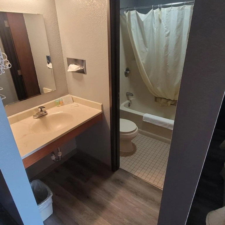 Belgium Inn & Suites - Général