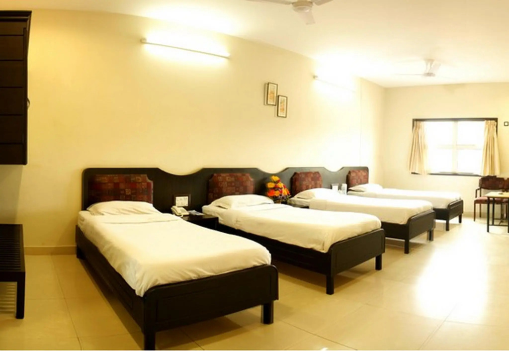 4 Bedrooms Standard room