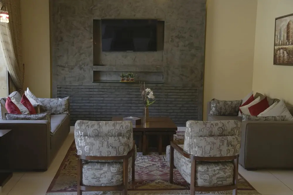 The Lodge Inn - фото 4