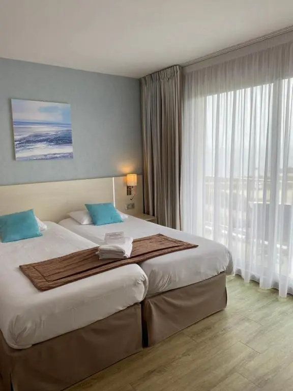 Comfort Double room with sea view (twin beds)