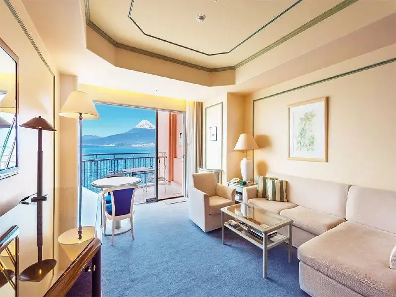 Standard Double room with balcony and with ocean view (twin beds)