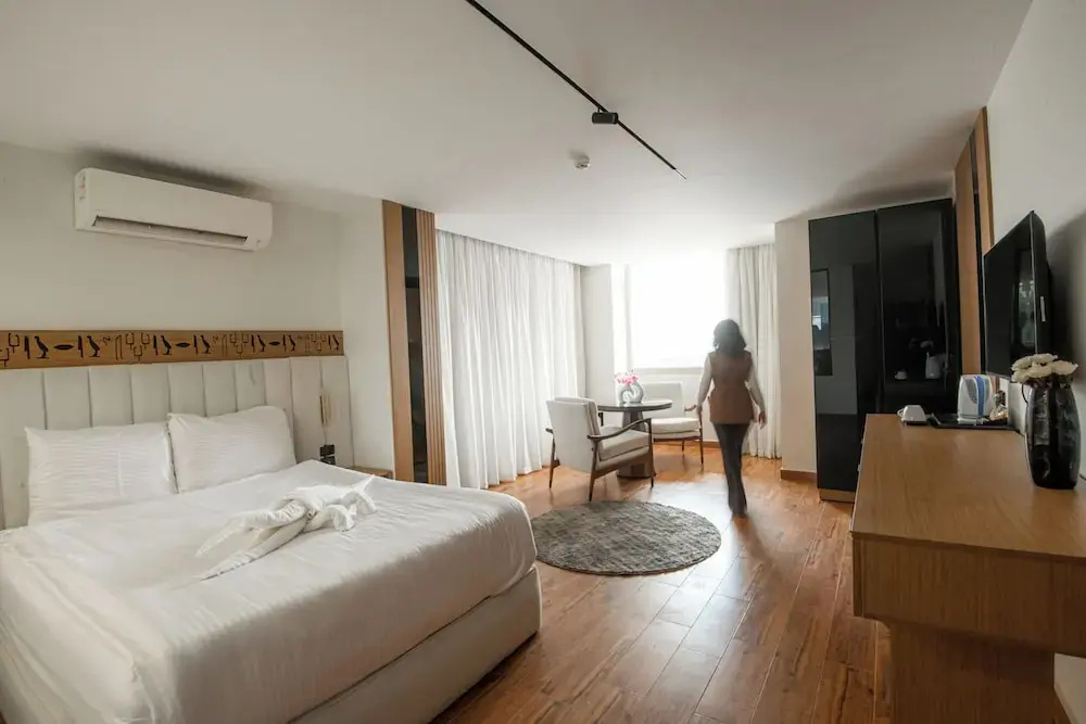 Hotel photo 11