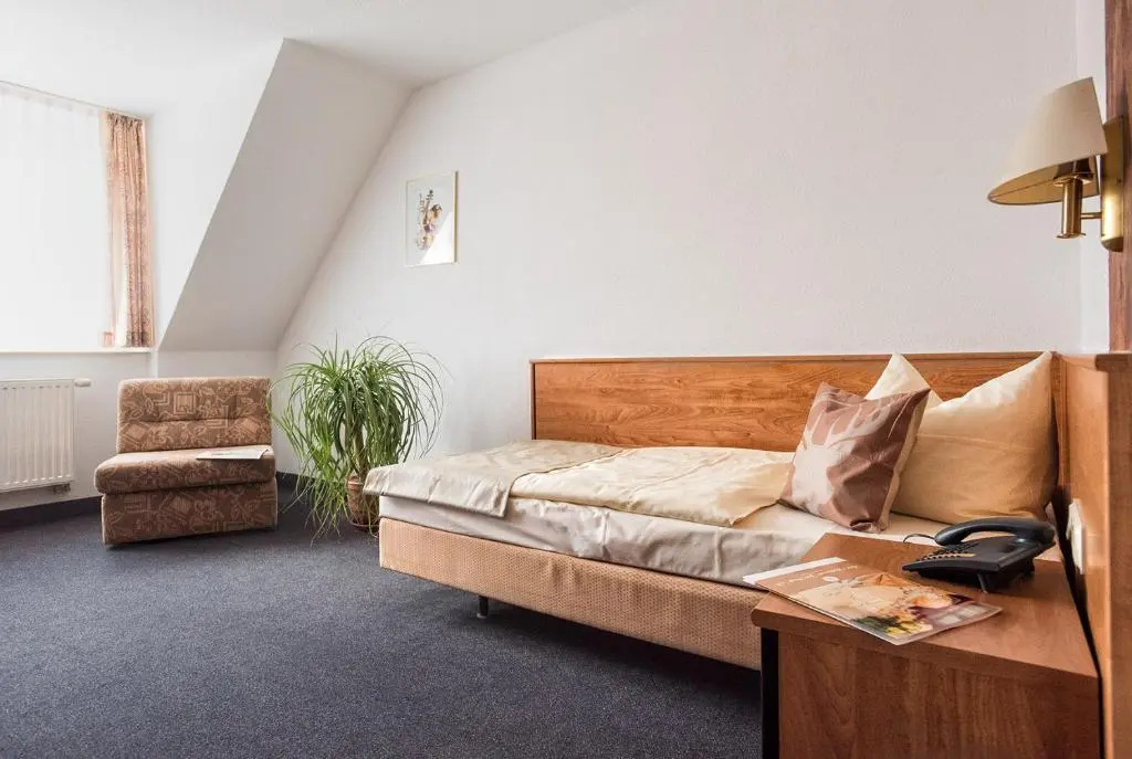 Hotel & Restaurant Zum Hirsch - Chambres